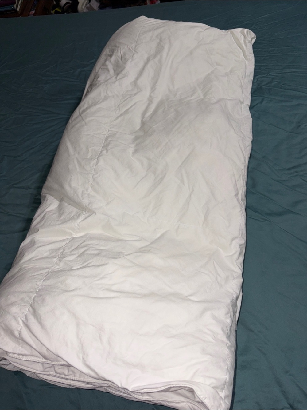 Like new Laura Ashley Duvet Insert 100% Cotton 80” x 84” approx